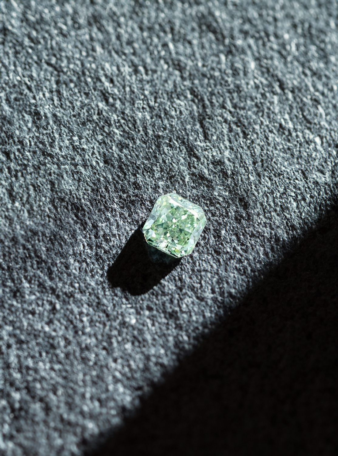 Fancy Intense Green Diamant, Radiant in 1,55 Karat