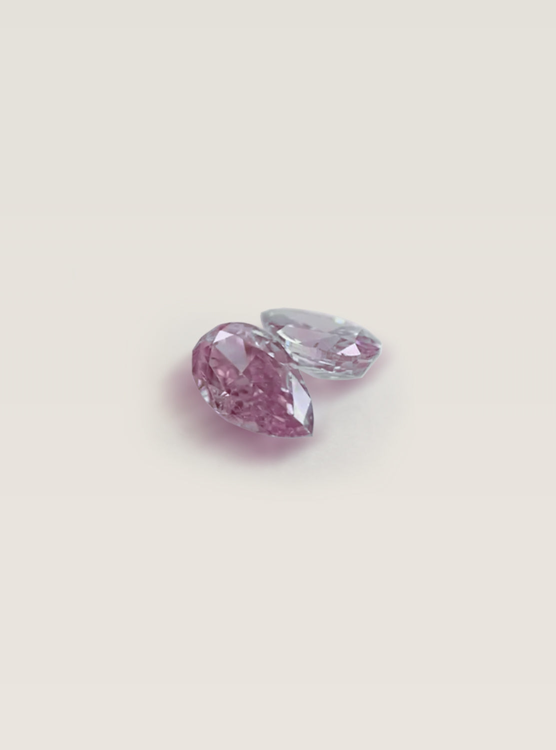 Fancy Pink-Purple Diamanten-Duo, 0,50 Karat in Pear-Form