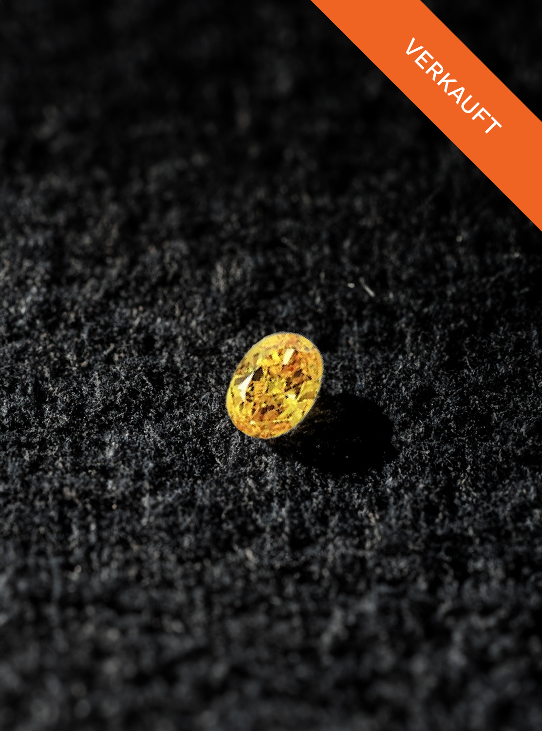 Ovaler 2,51 Karat Diamant in Fancy Vivid Orange-Yellow